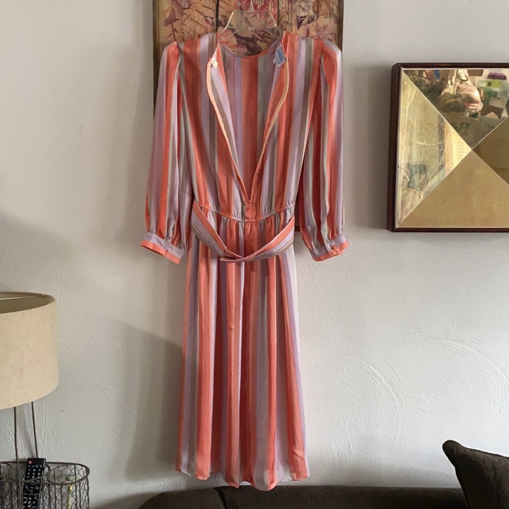 60s 70s Vintage Leslie Fay Silky Ls Stripe Belted… - image 8